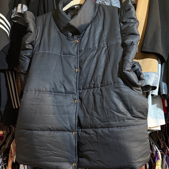 Source Unknown Jackets & Blazers - Women's Black Puffer Vest With Ruffle Detail